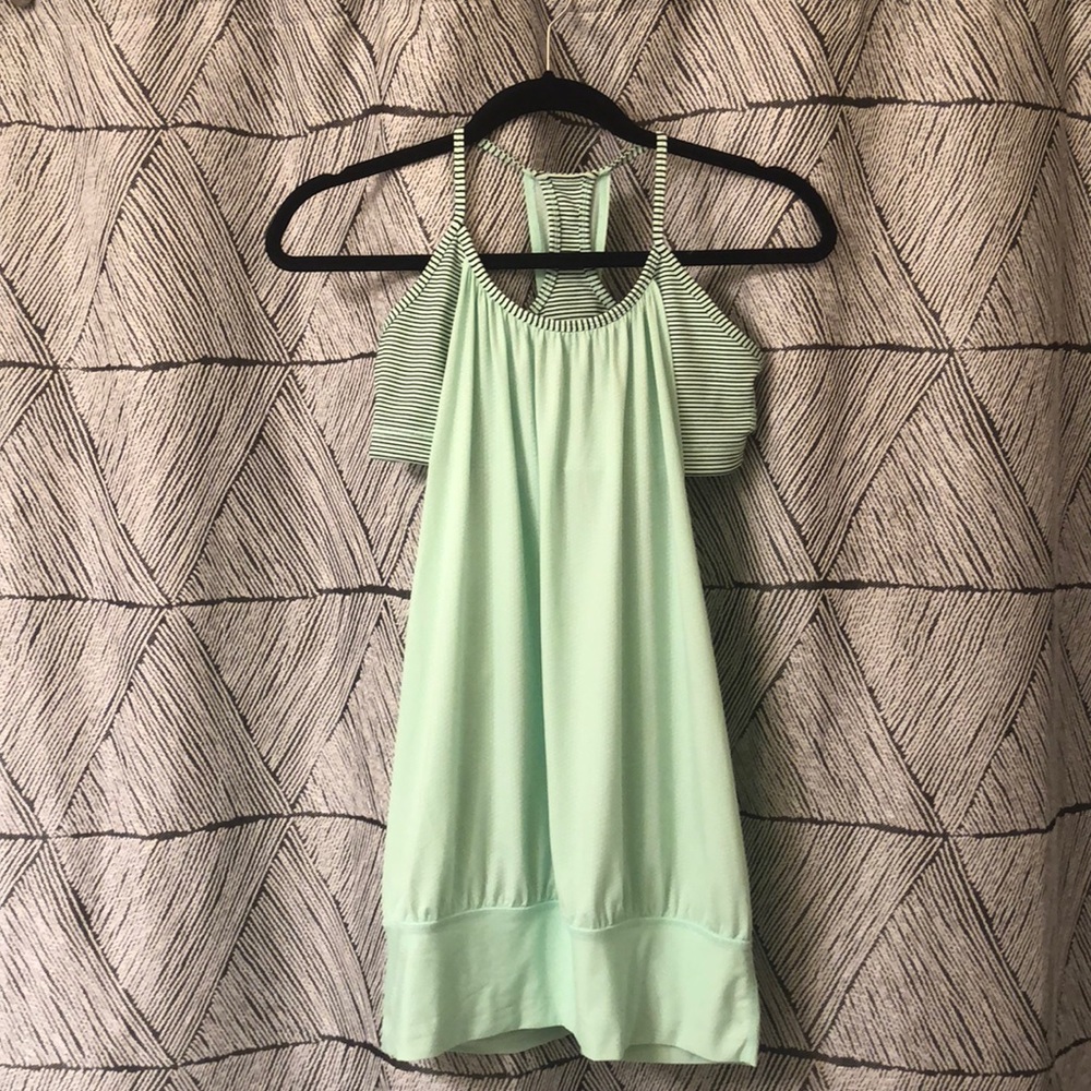 Size 8 Lululemon Built in Bra tank